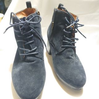 マジェスティックレゴン(MAJESTIC LEGON)のMAJESTIC LEGON ショートブーツ　中古品(ブーツ)