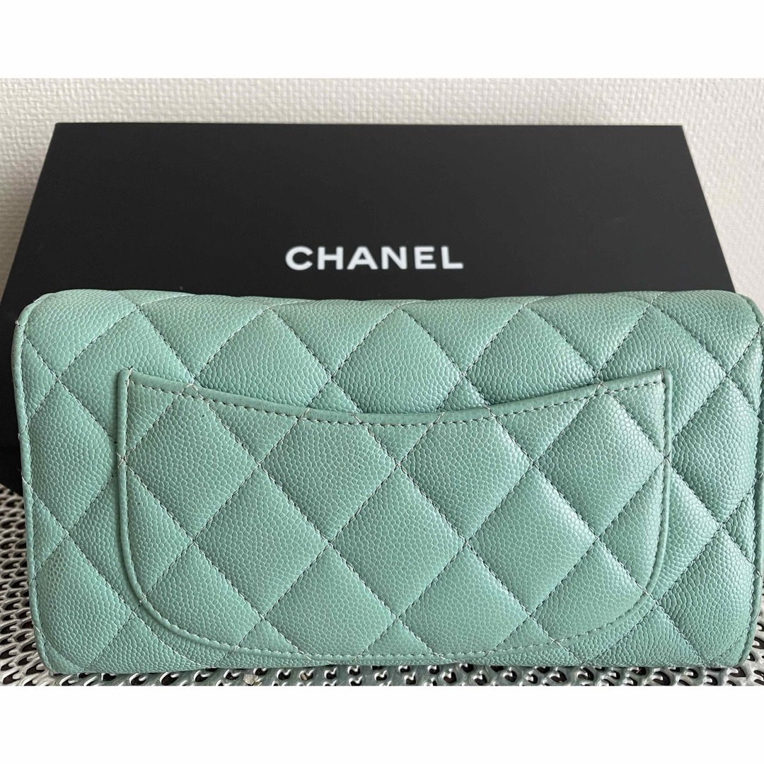 CHANEL - CHANEL 長財布 希少カラーの通販 by るー's shop CHANEL - CHANEL 長財布 希少カラーの通販 by るー's shop