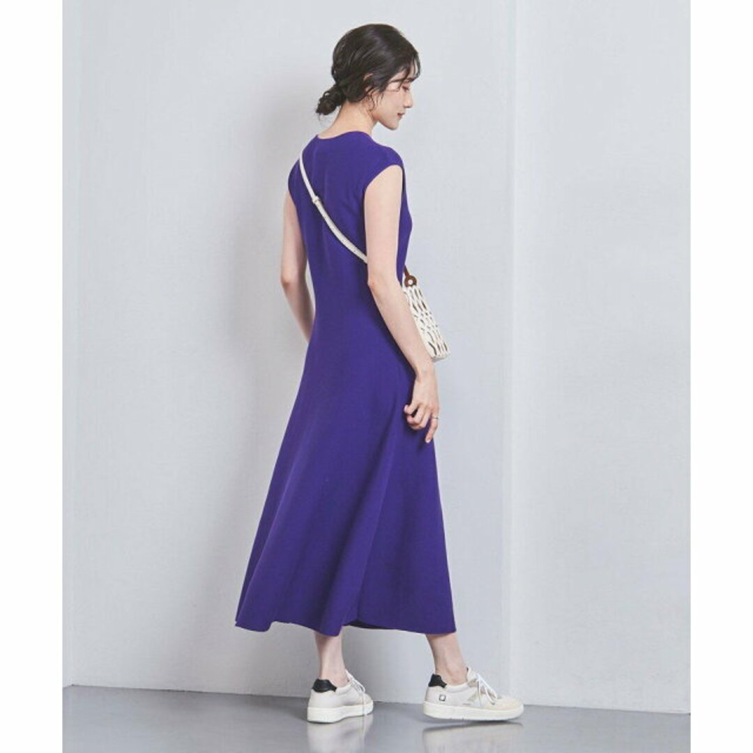 UNITED ARROWS(ユナイテッドアローズ)の【PURPLE】フィット フレア ノースリーブ ニットワンピース レディースのワンピース(ロングワンピース/マキシワンピース)の商品写真