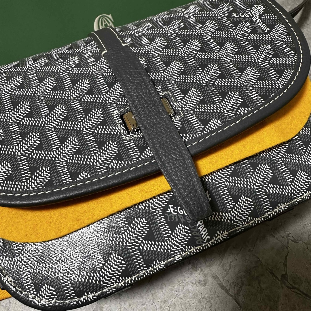 GOYARD(ゴヤール)の本日限定価格 GOYARD ゴヤール ベルヴェデーレPM バッグ グレーサンルイ レディースのバッグ(ショルダーバッグ)の商品写真