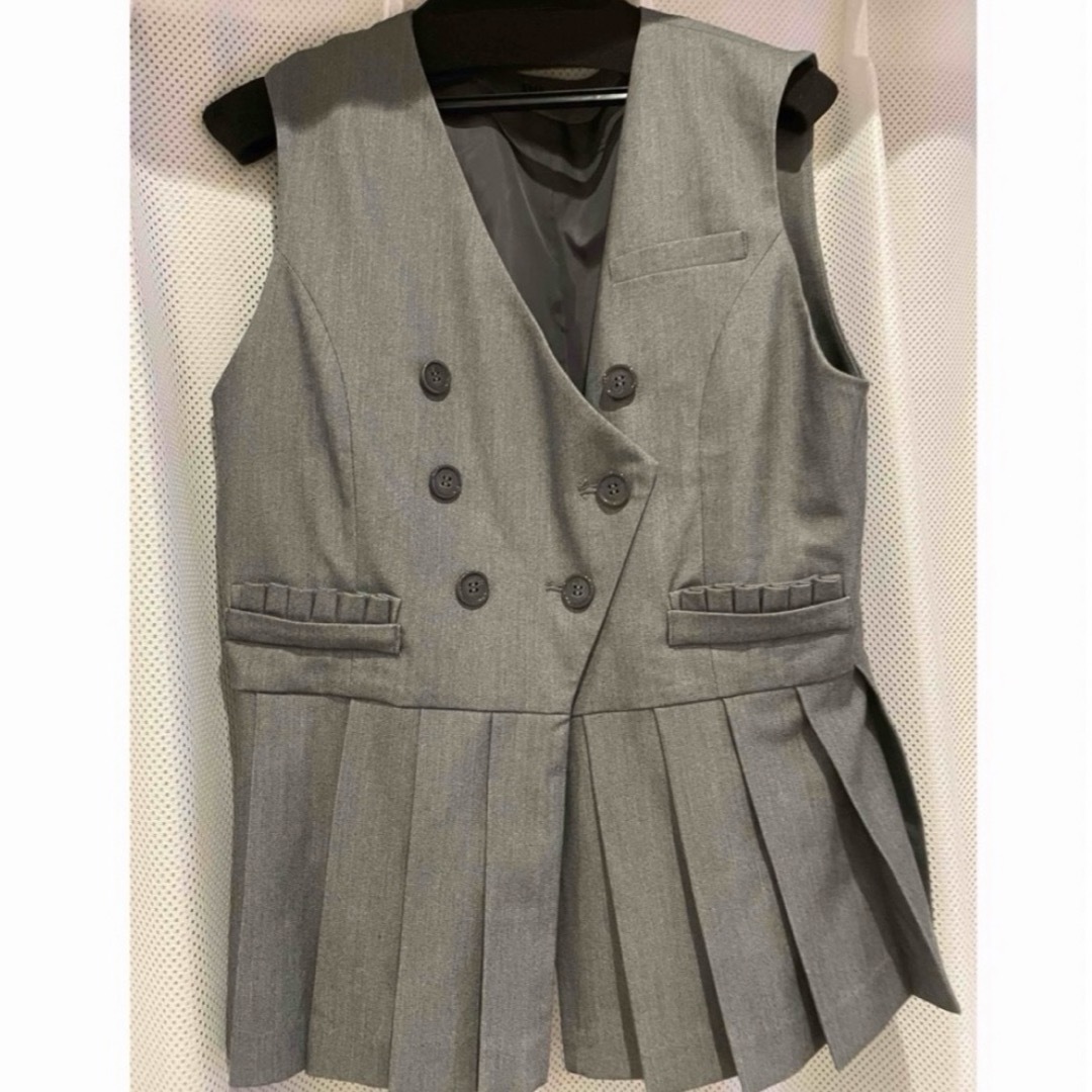 ZARA - Bibiy Cecile Pleats Vest プリーツベストの通販 by uni｜ザラ