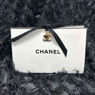 シャネル(CHANEL)のCHANELホリデー限定チャーム＆ギフトBOXセット(チャーム)