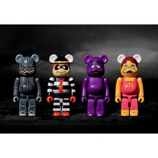 BE@RBRICK - Bearbrick GOOD梱包【専用】の通販 by トーレス's shop ...