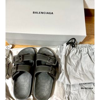 バレンシアガ(Balenciaga)の正規店購入未使用！美品！バレンシアガ サンダル 37(サンダル)