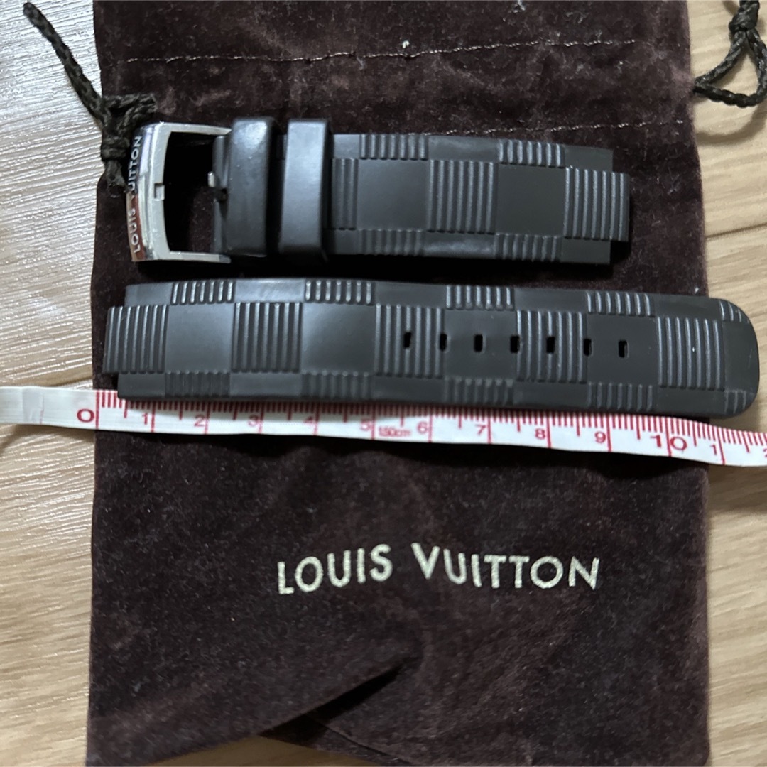 LOUIS VUITTON(ルイヴィトン)の美品！ルイヴィトン  ベルトセット カジュアルからドレッシーまで 本物正規 メンズの時計(ラバーベルト)の商品写真