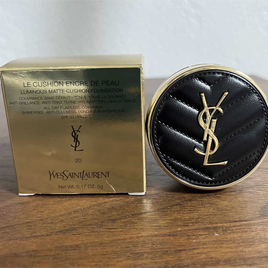 Yves Saint Laurent(イヴサンローラン)のORI様専用　イブサンローラン　クッションファンデ コスメ/美容のベースメイク/化粧品(ファンデーション)の商品写真