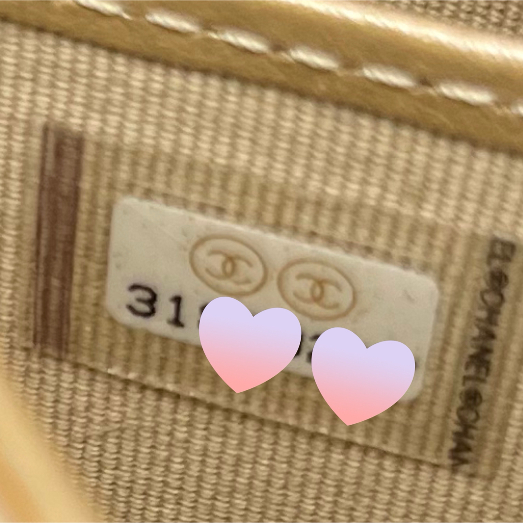 CHANEL - CHANEL ⭐︎31番台 シャネル19 ディズヌフ 長財布 CHANEL - CHANEL ⭐︎31番台 シャネル19 ディズヌフ 長財布