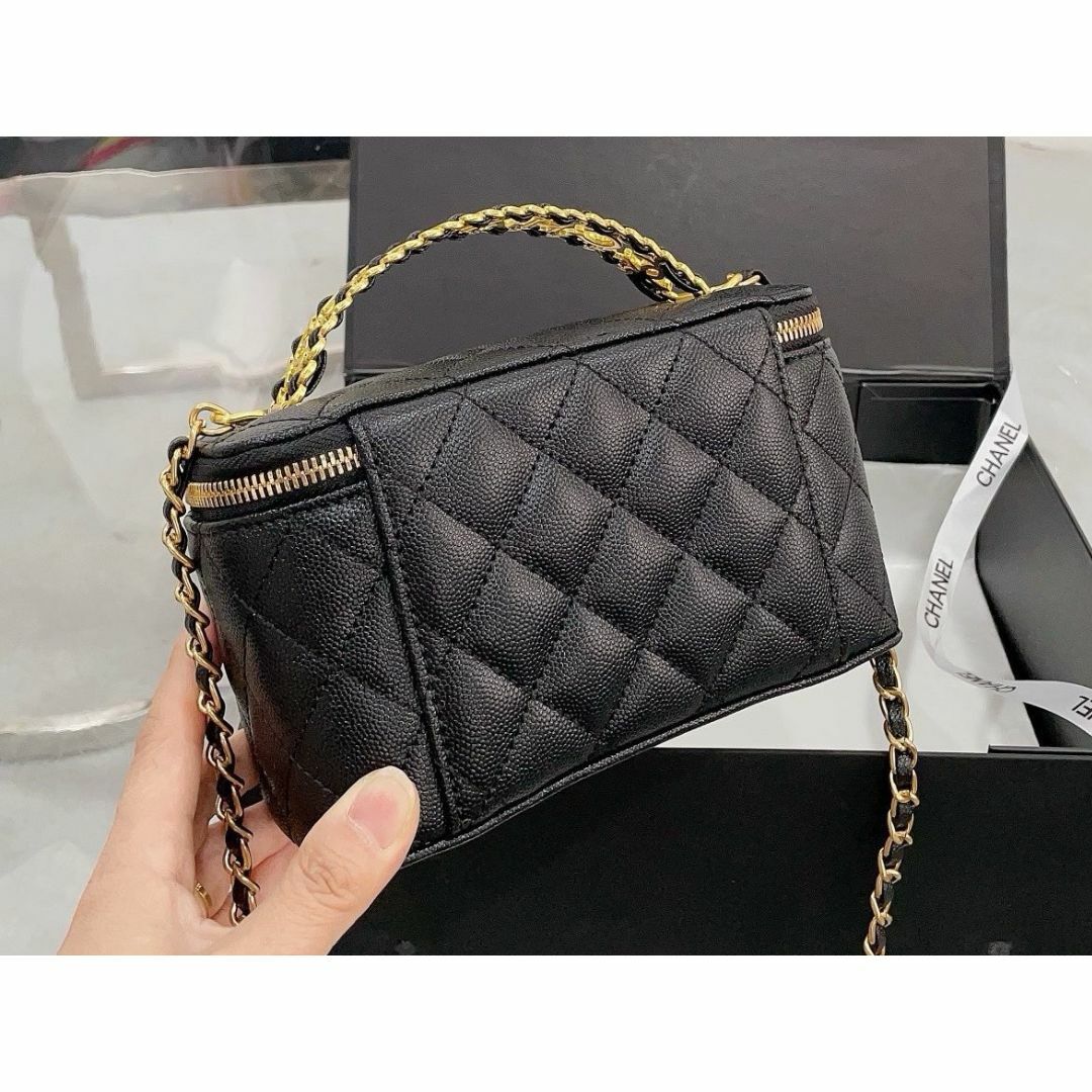 CHANEL - 週末セール✨CHANEL シャネル ショルダーバッグの通販 by ...