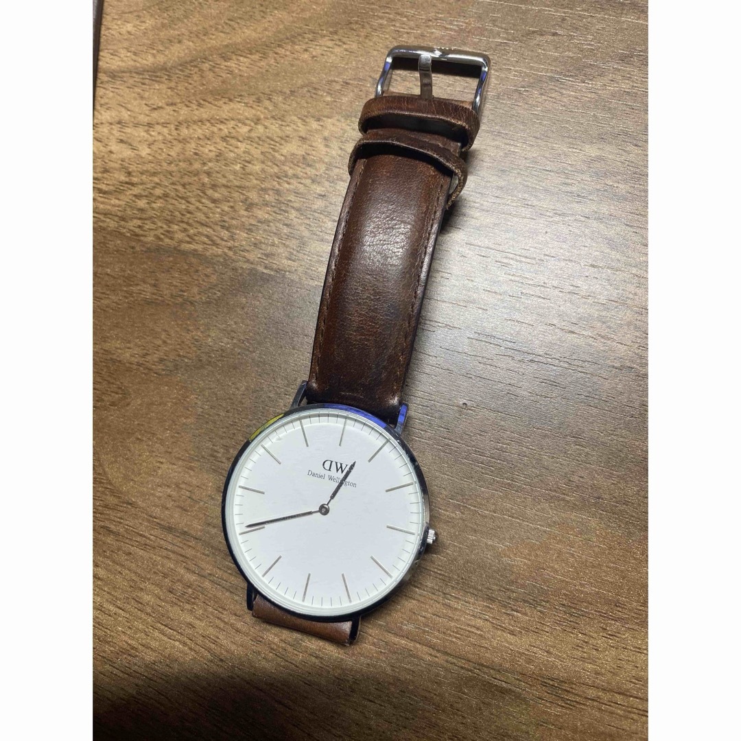 Daniel Wellington(ダニエルウェリントン)のダニエルウェリントン　DW 革ベルト　腕時計 メンズの時計(腕時計(アナログ))の商品写真