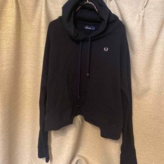 フレッドペリー(FRED PERRY)のフレッドペリー　パーカー　スエット　ネイビー(トレーナー/スウェット)