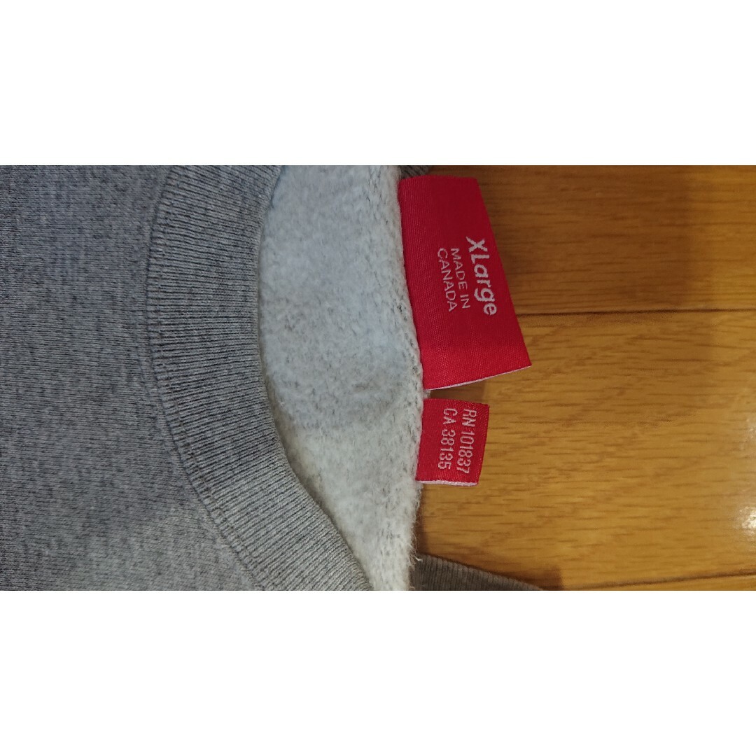 Supreme(シュプリーム)のSupreme Stacked Crewneck "Grey" メンズのトップス(スウェット)の商品写真