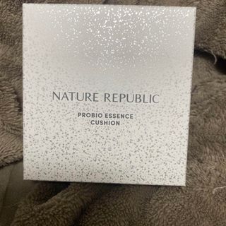 ネイチャーリパブリック(NATURE REPUBLIC)の【新品】ネイチャーリパブリック PROBIO エッセンスクッション  #21(ファンデーション)