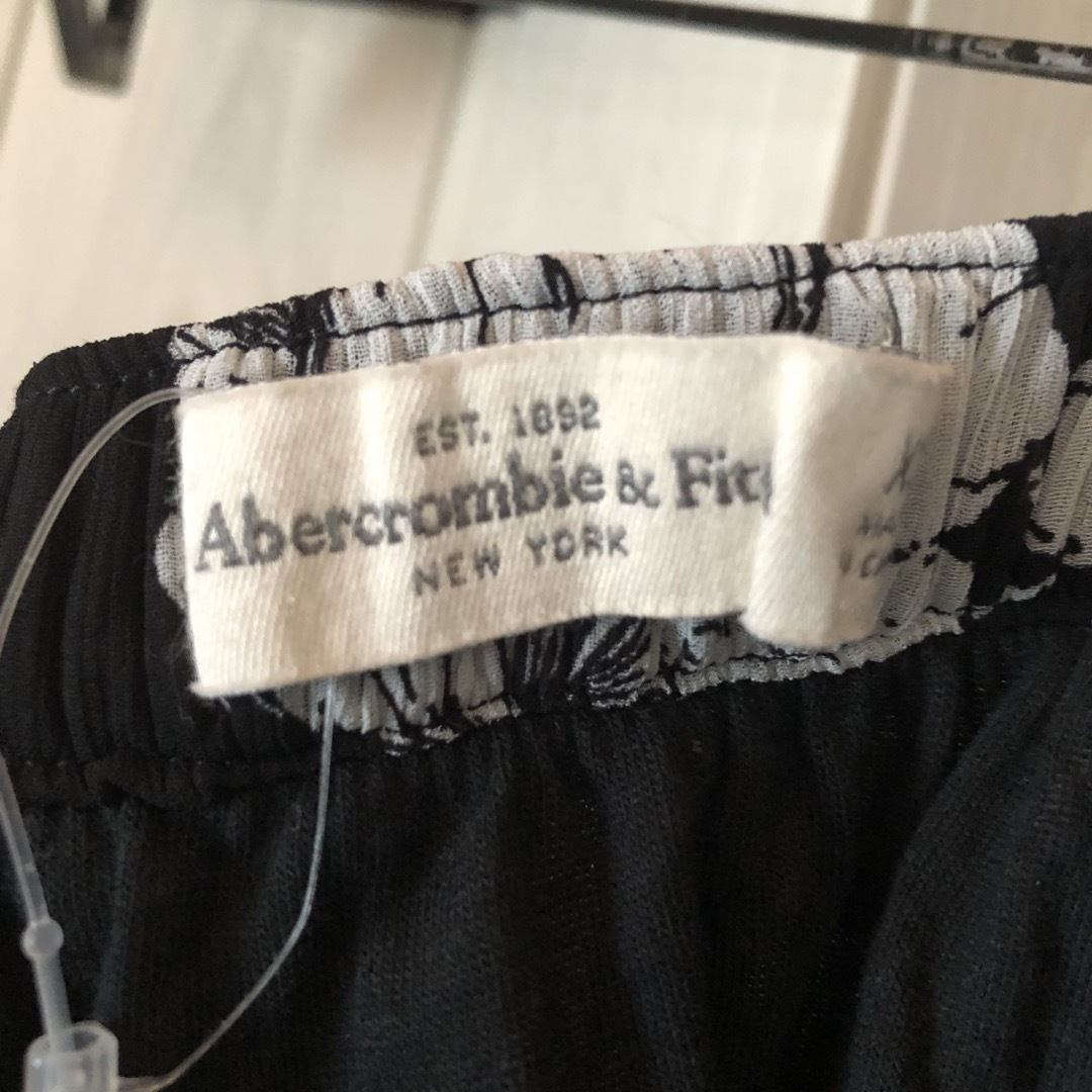 Abercrombie&Fitch(アバクロンビーアンドフィッチ)の◆ アバクロンビーアンドフィッチ/花柄のシフォンマキシスカート◆sk レディースのスカート(ロングスカート)の商品写真