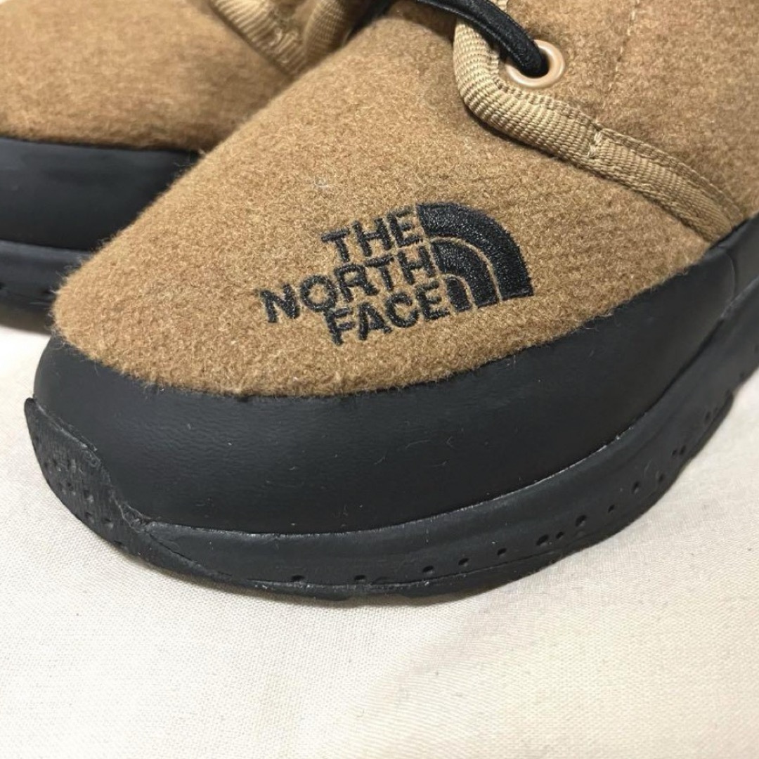 THE NORTH FACE(ザノースフェイス)のノースフェイス　トラクションライトチャッカ　スニーカー　ブーツ　ベージュ　17 キッズ/ベビー/マタニティのキッズ靴/シューズ(15cm~)(ブーツ)の商品写真