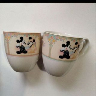 ノリタケ(Noritake)のディズニー　ミッキー&ミニー　マグカップ　ペア　Noritake(グラス/カップ)