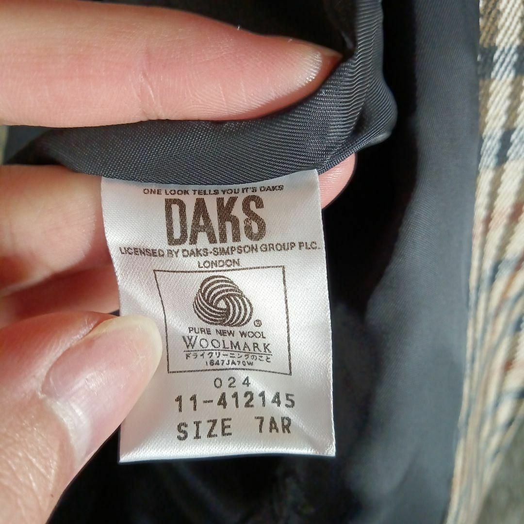 DAKS(ダックス)の20-225超美品　ダックス　ブレザー　ジャケット　7AR　カシミヤ混　チェック レディースのジャケット/アウター(その他)の商品写真