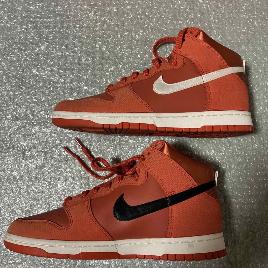 NIKE(ナイキ)のNIKE DUNK HI RETRO PRM EMB メンズの靴/シューズ(スニーカー)の商品写真