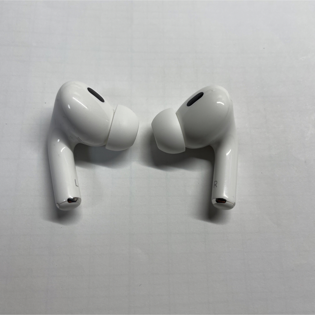 オーディオ機器AirPods Pro 第二世代　エアーポッズプロ　イヤホン　充電ケース