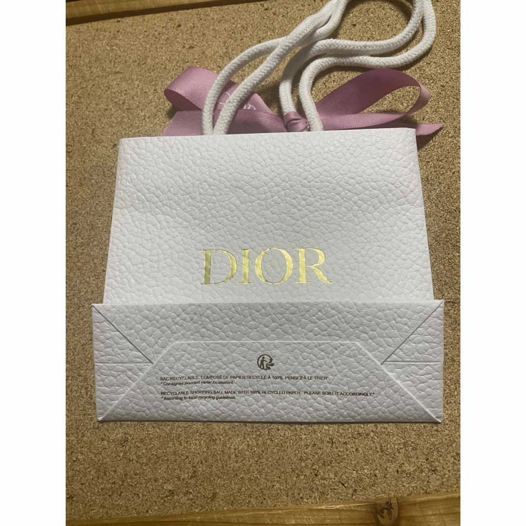 最新Dior  ディオール ショップ手提げ ショッパー ショップ袋 リボン レディースのバッグ(ショップ袋)の商品写真