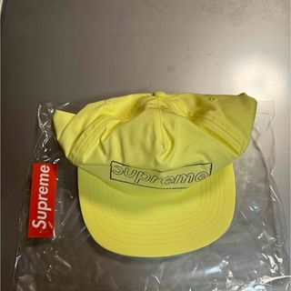 シュプリーム(Supreme)のsupreme 21ss kawsボックスロゴ 帽子　オンライン正規品(キャップ)