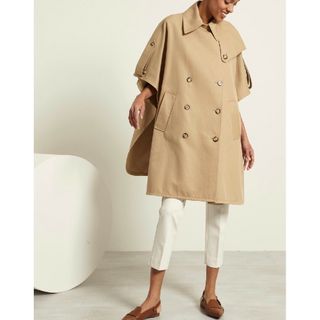 マックスマーラ(Max Mara)のMax Mara PERNICF コットンケープ 新品(ポンチョ)