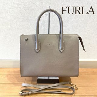 美品 フルラ  ハンドバッグ ピン レザー ロゴ ゴールド金具 グレー