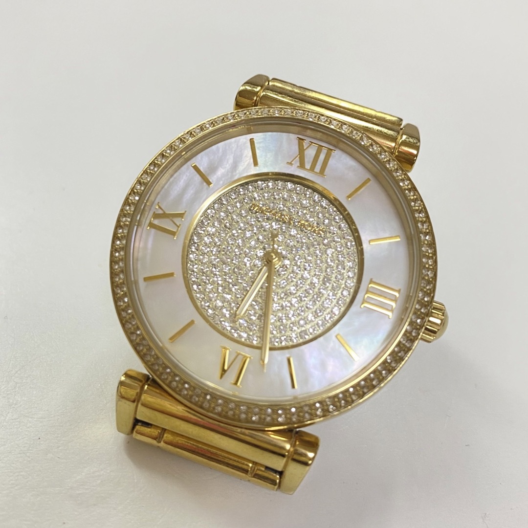 MICHAEL KORS - MICHAEL KORS▽ゴールド 文字盤キラキラ腕時計の MICHAEL KORS - MICHAEL KORS▽ゴールド 文字盤キラキラ腕時計の