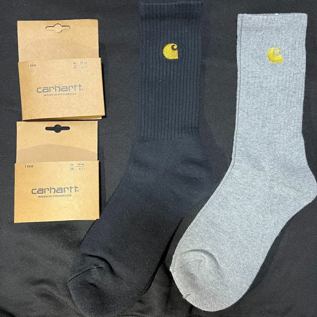 carhartt(カーハート)のcarhartt カーハート　ソックス 靴下　新品未使用品2足セット　グレー　黒 メンズのレッグウェア(ソックス)の商品写真