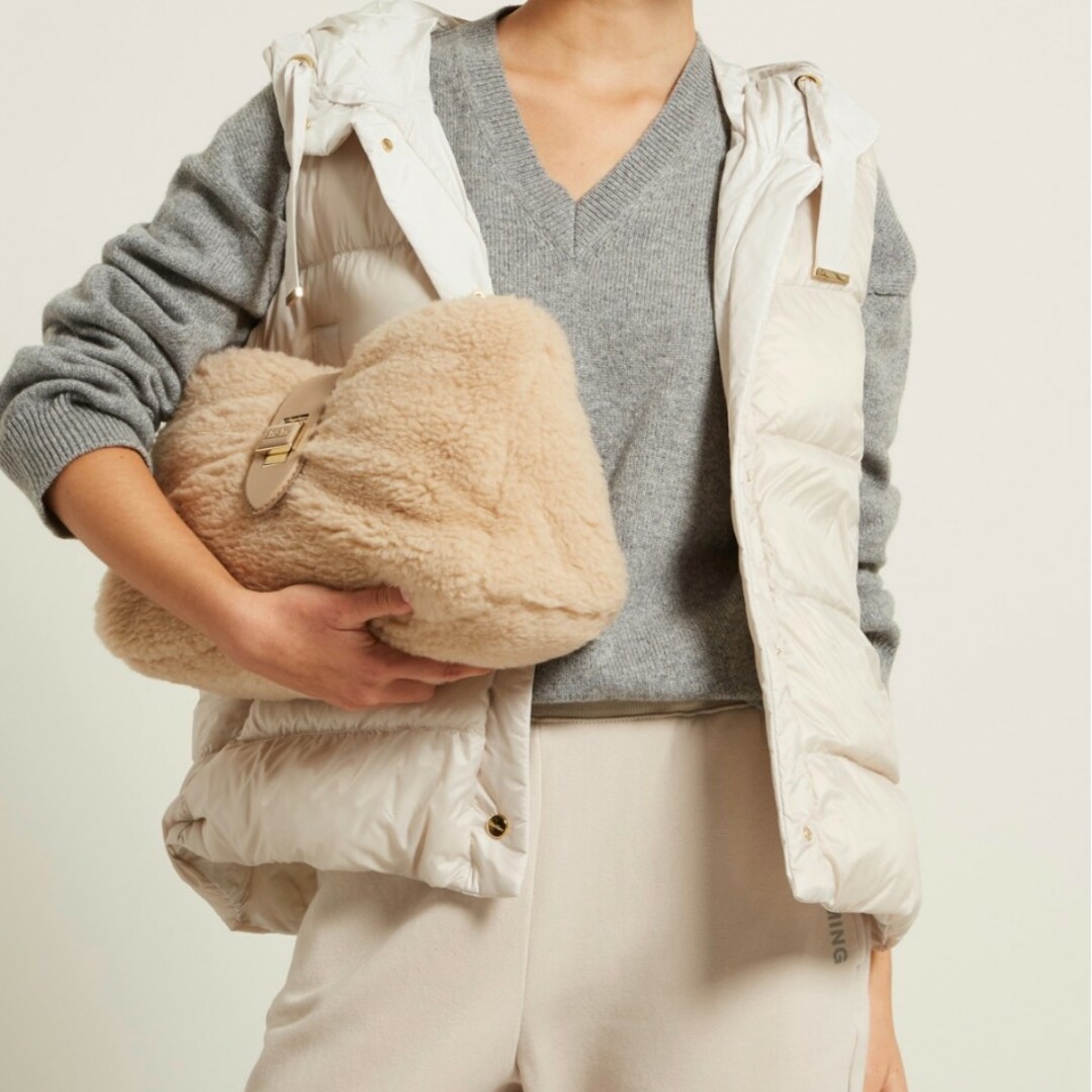 Max Mara(マックスマーラ)のMaxMara CUSCINOTEDDY テディベアバッグ 新品 レディースのバッグ(ショルダーバッグ)の商品写真