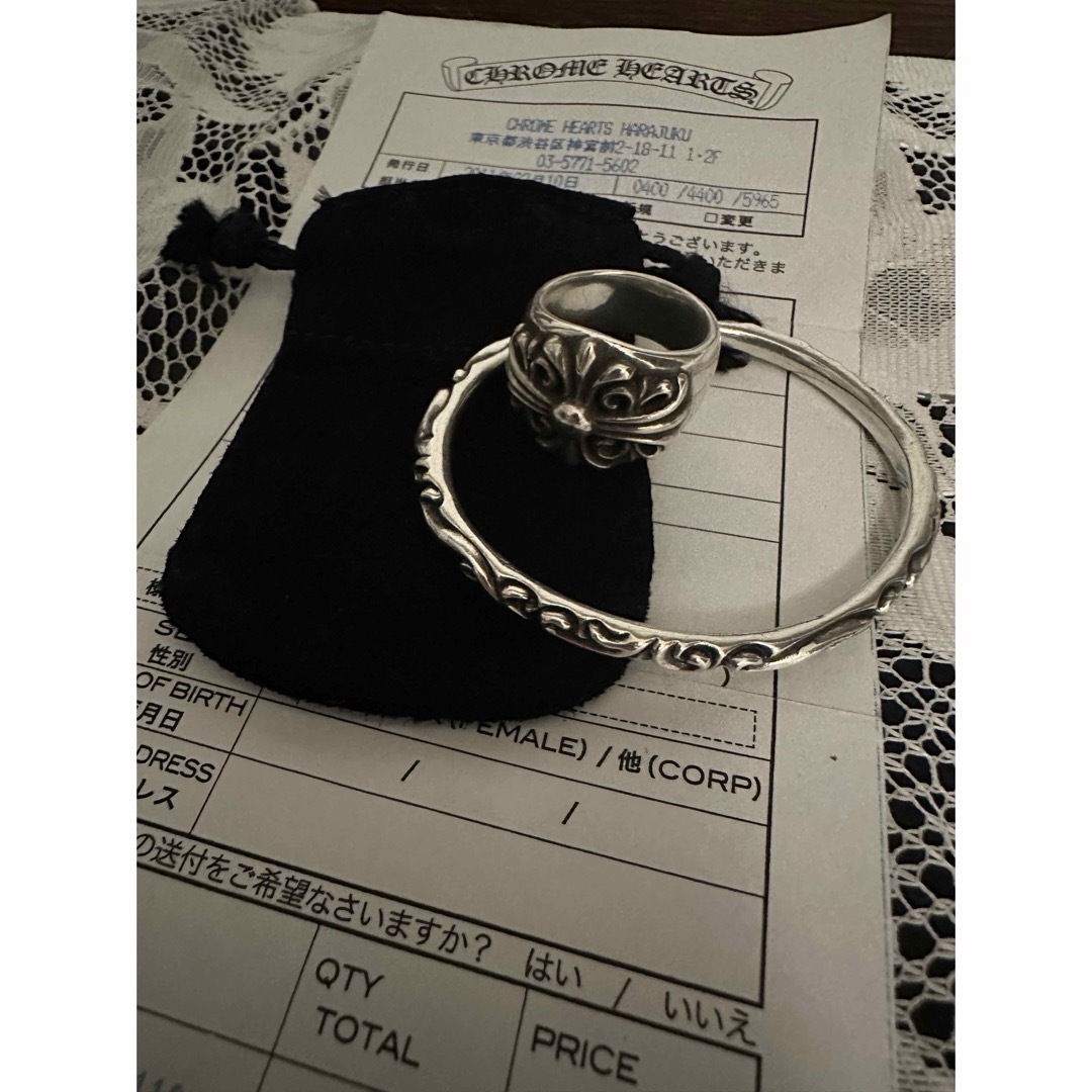 クロムハーツ　キーパーリング　スクロールバンドバングル メンズのアクセサリー(リング(指輪))の商品写真