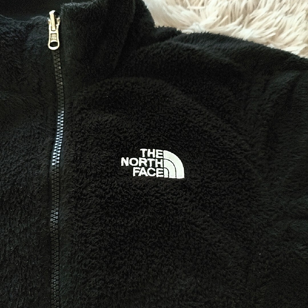 THE NORTH FACE(ザノースフェイス)のノースフェイス　フルジップ　フリースジャケット　黒　Sサイズ　古着 レディースのジャケット/アウター(ブルゾン)の商品写真