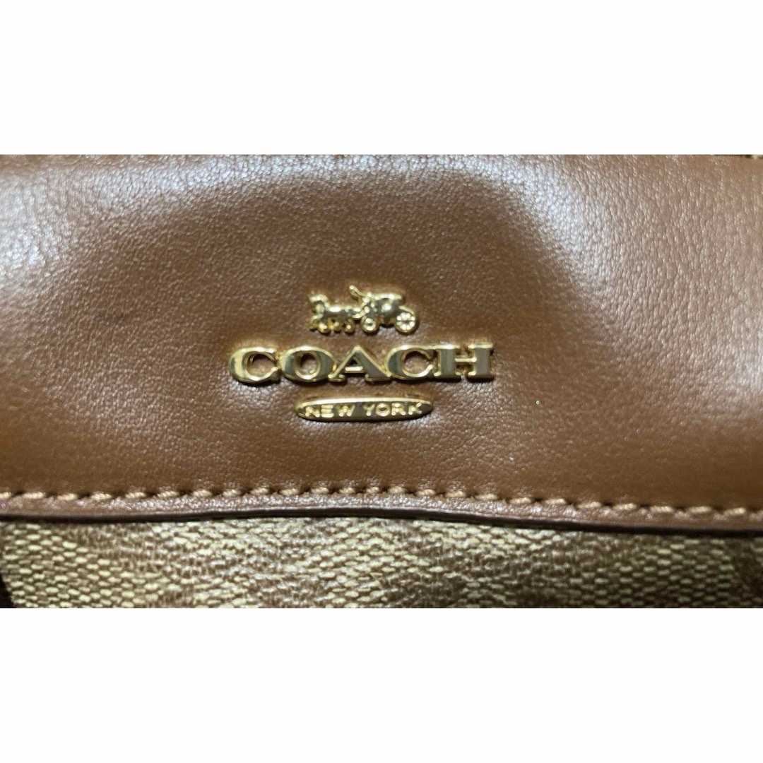 COACH(コーチ)のCOACH  2way  シグネチャー　ショルダーバッグ  コーチ　ボストン レディースのバッグ(ボストンバッグ)の商品写真