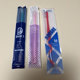 歯ブラシ　３本セット(歯ブラシ/デンタルフロス)