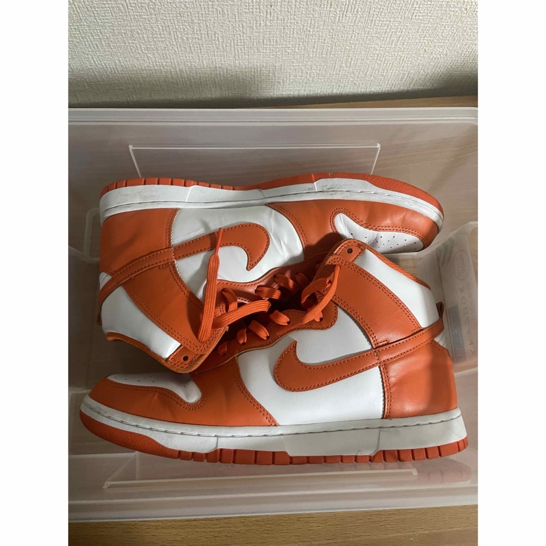 NIKE(ナイキ)のナイキダンクハイdunkオレンジ メンズの靴/シューズ(スニーカー)の商品写真