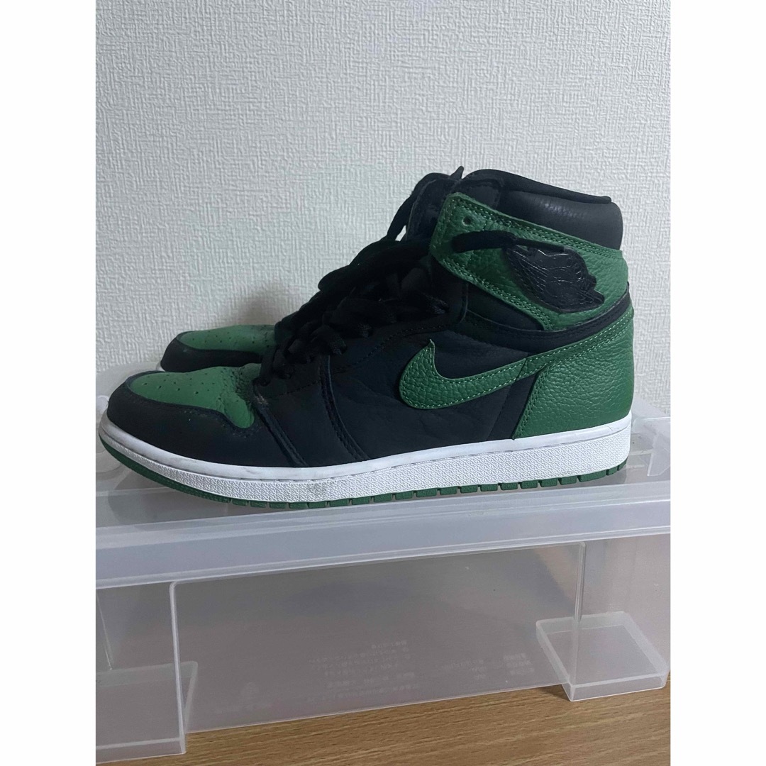 Jordan Brand（NIKE）(ジョーダン)のナイキエアジョーダン1黒緑 メンズの靴/シューズ(スニーカー)の商品写真