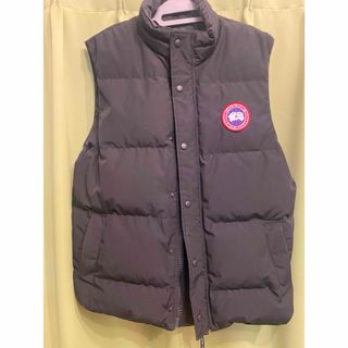 カナダグース(CANADA GOOSE)のカナダグース　ベスト　L  ロンハーマン辻堂で購入しました。(ダウンベスト)