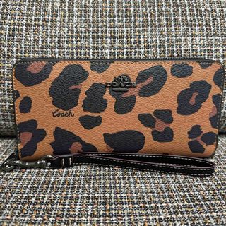COACH(レオパード ・ 財布)のフリマアイテム一覧 COACH(レオパード ・ 財布)のフリマアイテム一覧