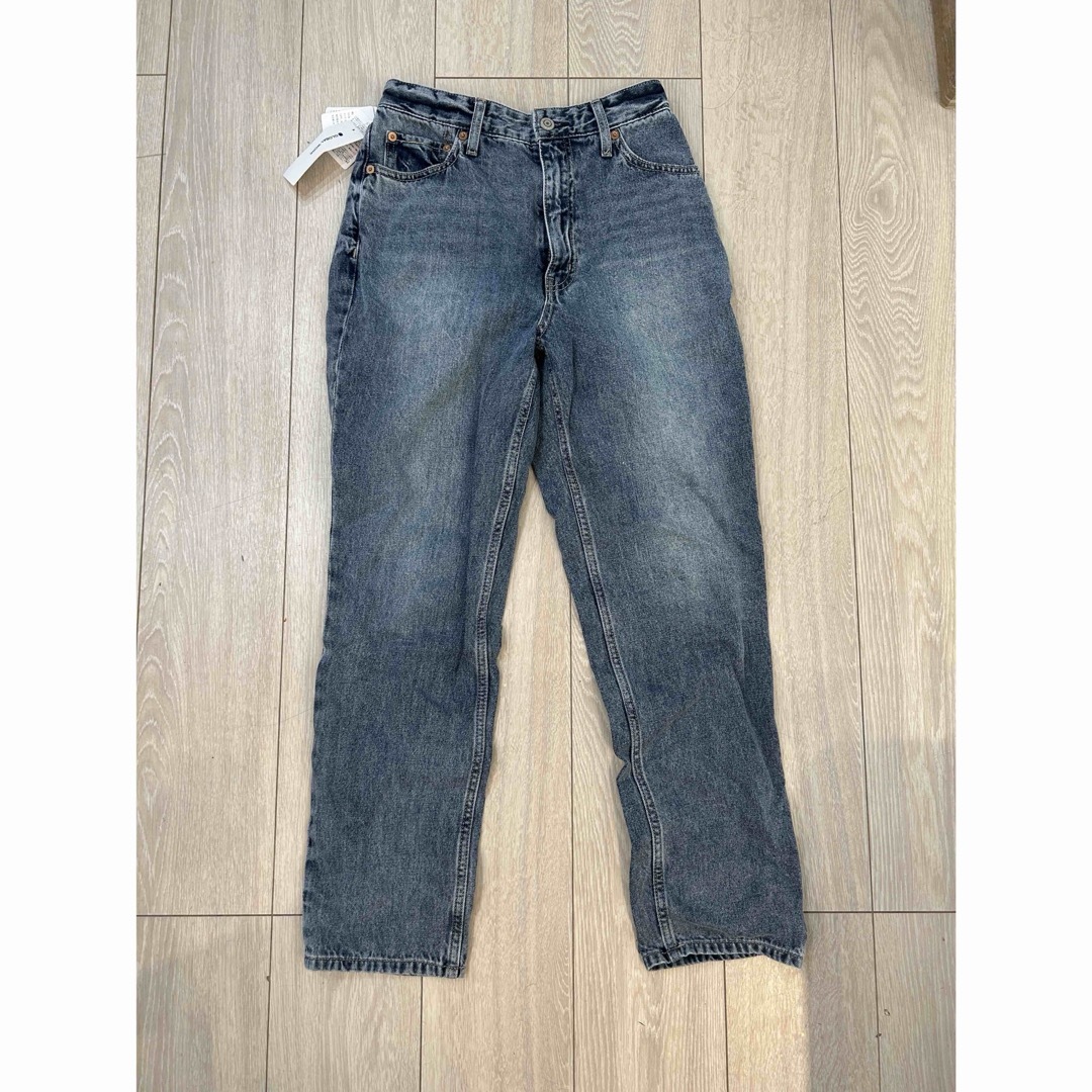 GLOBAL WORK(グローバルワーク)のakさま専用グローバルワーク GOODDENIM スリムテーパード 新品タグ付き レディースのパンツ(デニム/ジーンズ)の商品写真