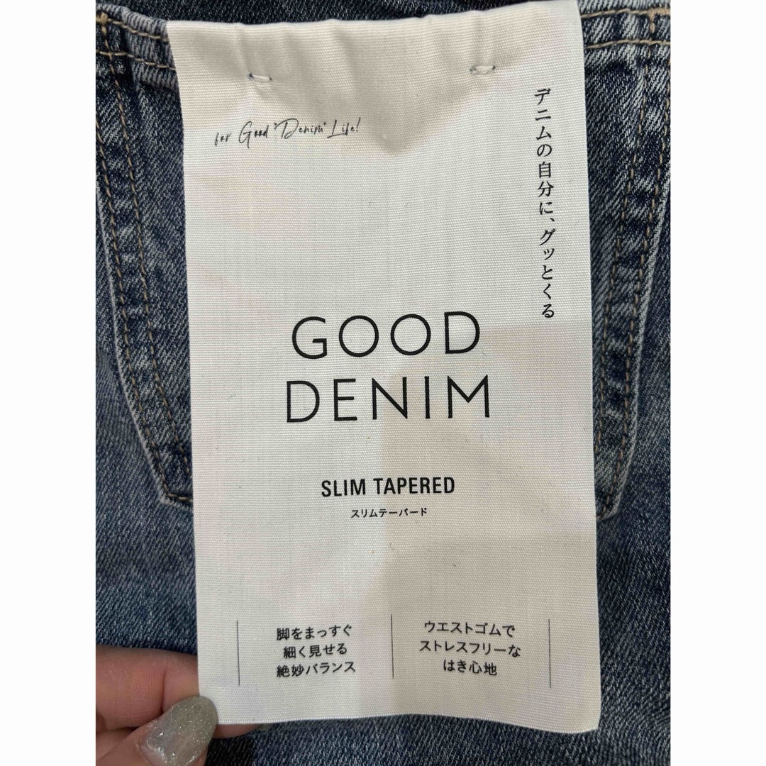 GLOBAL WORK(グローバルワーク)のakさま専用グローバルワーク GOODDENIM スリムテーパード 新品タグ付き レディースのパンツ(デニム/ジーンズ)の商品写真