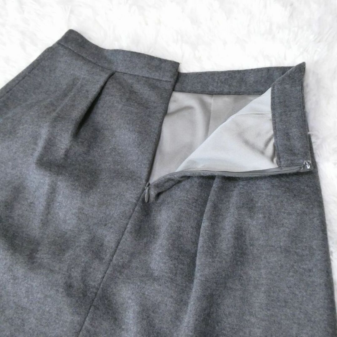 UNTITLED(アンタイトル)のUNTITLED アンタイトル ひざ丈 タック スカート ウール 日本製 M レディースのスカート(ひざ丈スカート)の商品写真