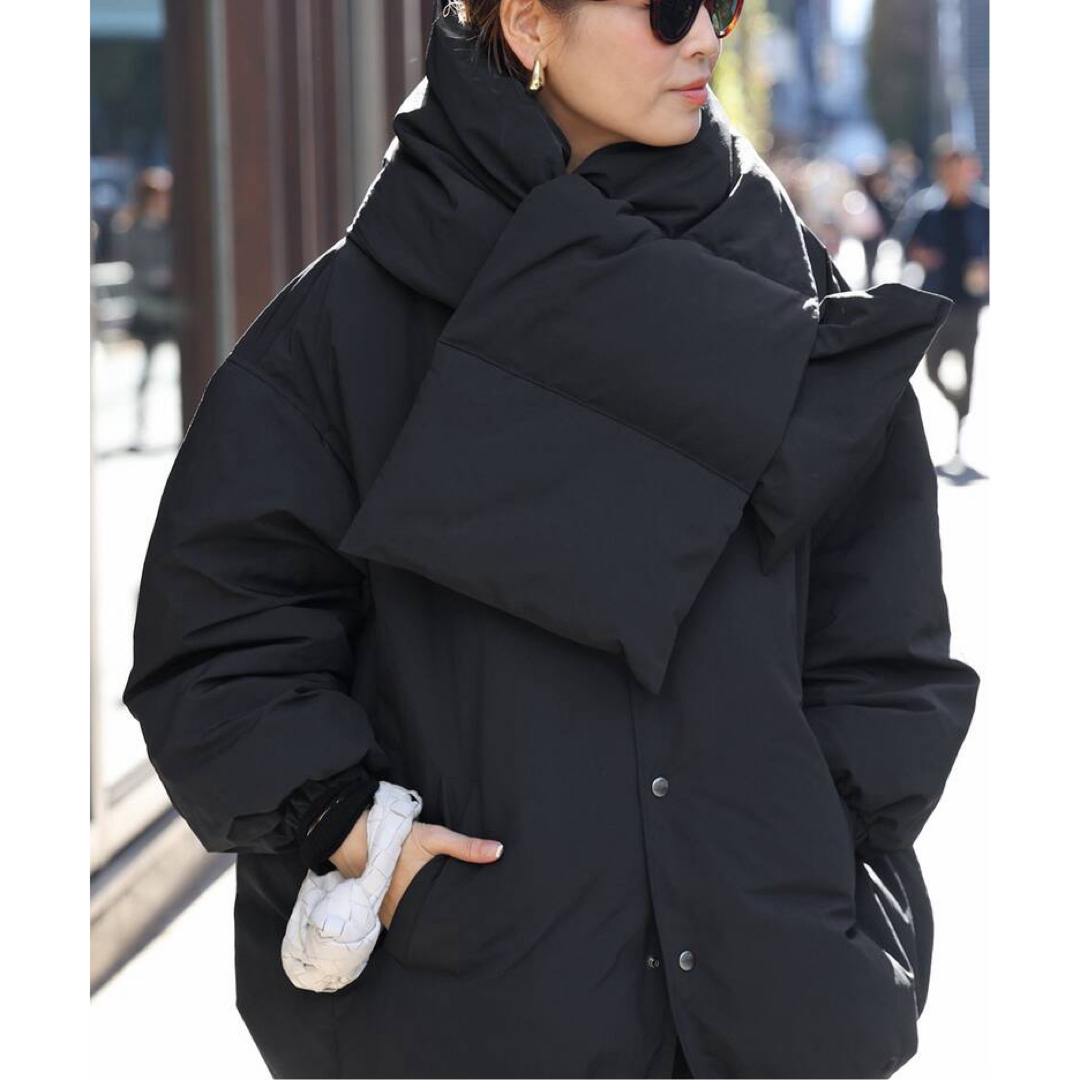 L'Appartement DEUXIEME CLASSE(アパルトモンドゥーズィエムクラス)のみよし様専用！DeuxiemeClasse★CALUX★PUFFER SCARF レディースのファッション小物(ストール/パシュミナ)の商品写真