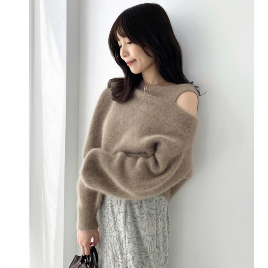 COCO DEAL - ラクーンオフショルショートニット タグありの通販 COCO DEAL - ラクーンオフショルショートニット タグありの通販