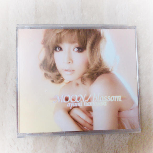 浜崎あゆみ/MOON blossom DVD付 エンタメ/ホビーのCD(ポップス/ロック(邦楽))の商品写真