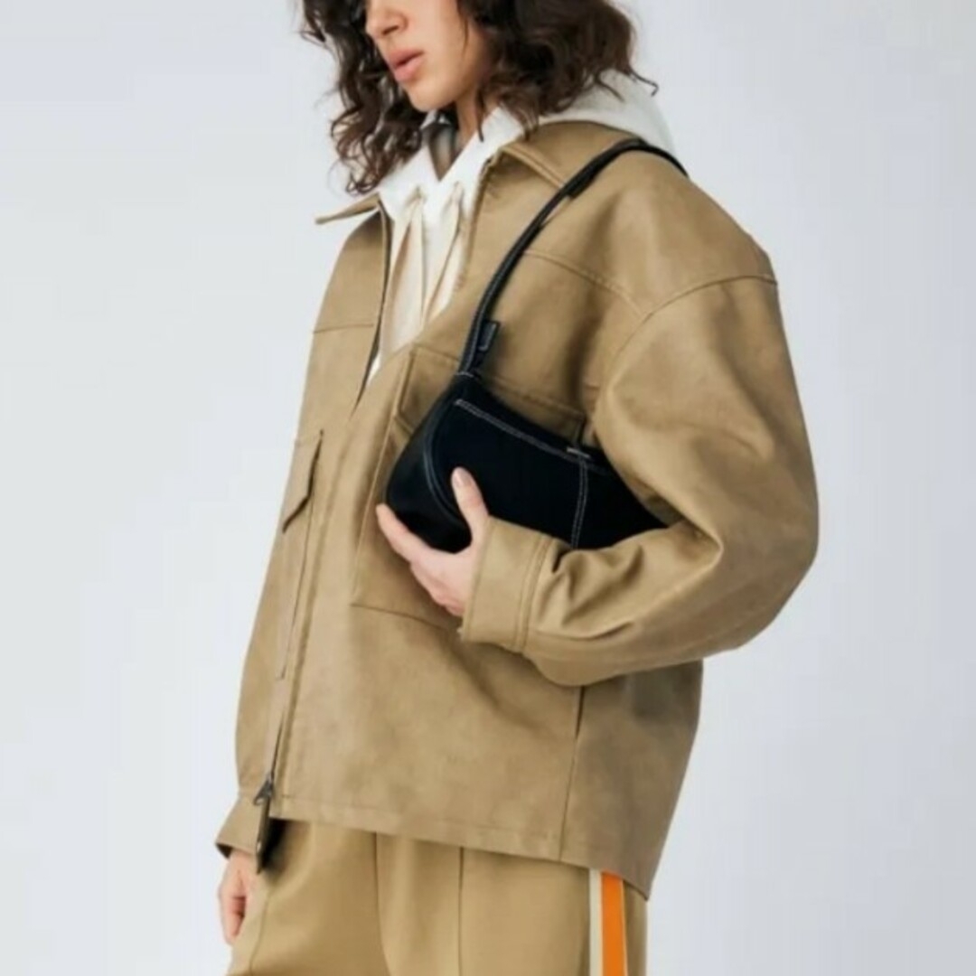 moussy(マウジー)のMOUSSY　FAUX LEATHER BIG ジャケット レディースのジャケット/アウター(ライダースジャケット)の商品写真