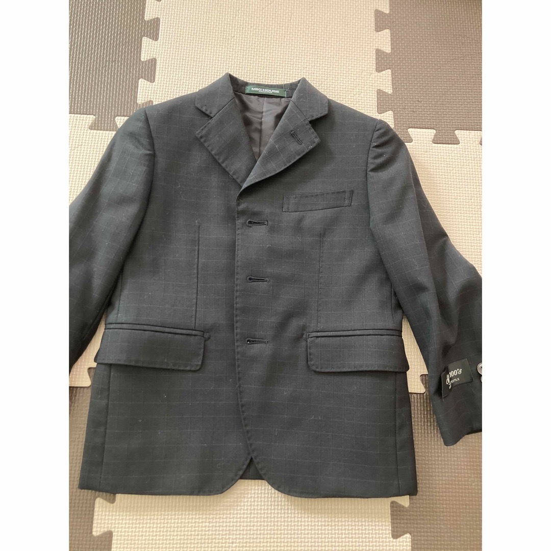 mikihouse(ミキハウス)のスーツ　ジャケット　110cm   ミキハウス キッズ/ベビー/マタニティのキッズ服男の子用(90cm~)(ドレス/フォーマル)の商品写真