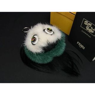 フェンディ(FENDI)の■新品同様■ FENDI フェンディ バッグバグズ モンスター ファー バッグチャーム キーホルダー グリーン系 AU7729 (その他)