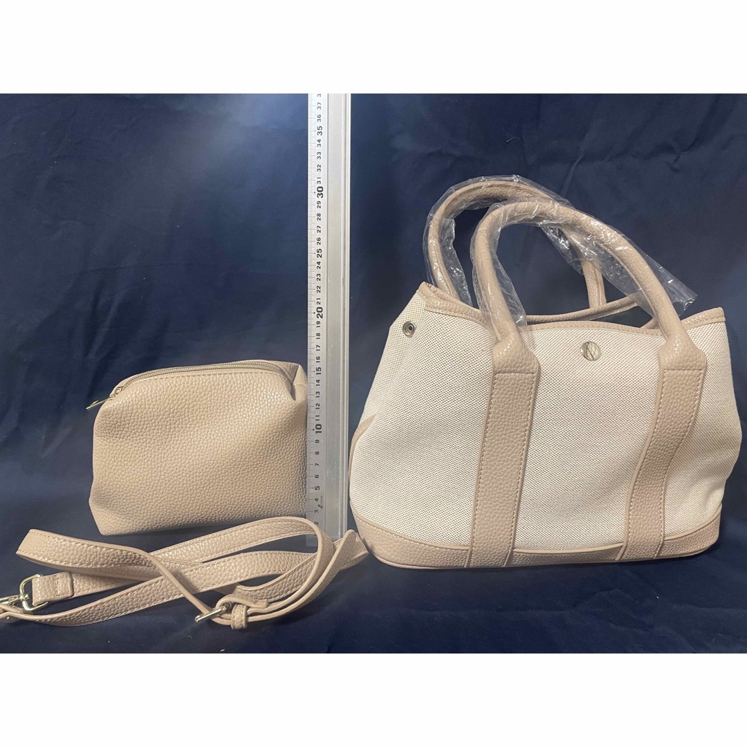 PLAIN CLOTHING(プレーンクロージング)のポーチ付きトートバッグ　FAUCHON レディースのバッグ(トートバッグ)の商品写真