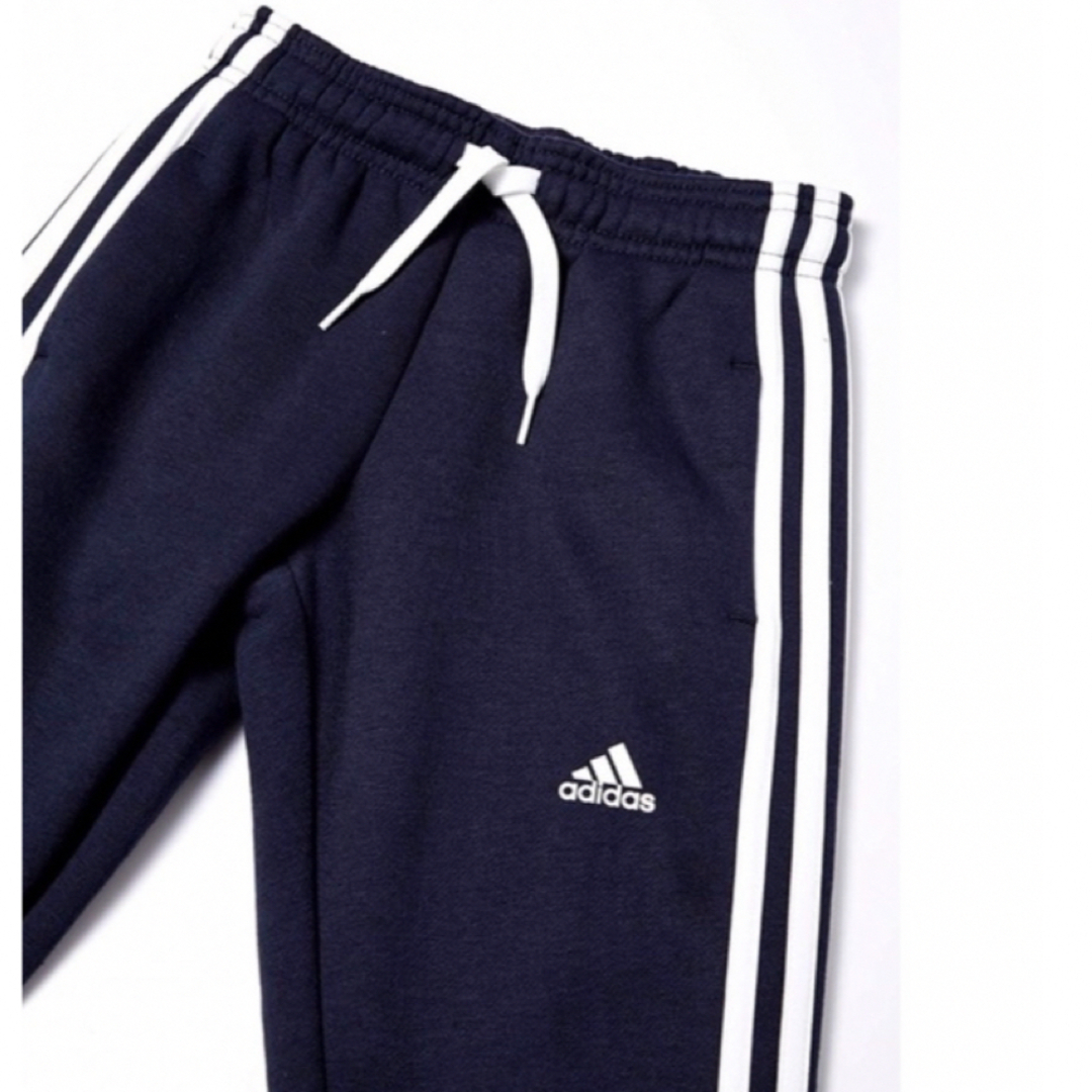 adidas(アディダス)のアディダス　スウェットパンツ　ロングパンツ　キッズ　130 キッズ/ベビー/マタニティのキッズ服男の子用(90cm~)(パンツ/スパッツ)の商品写真