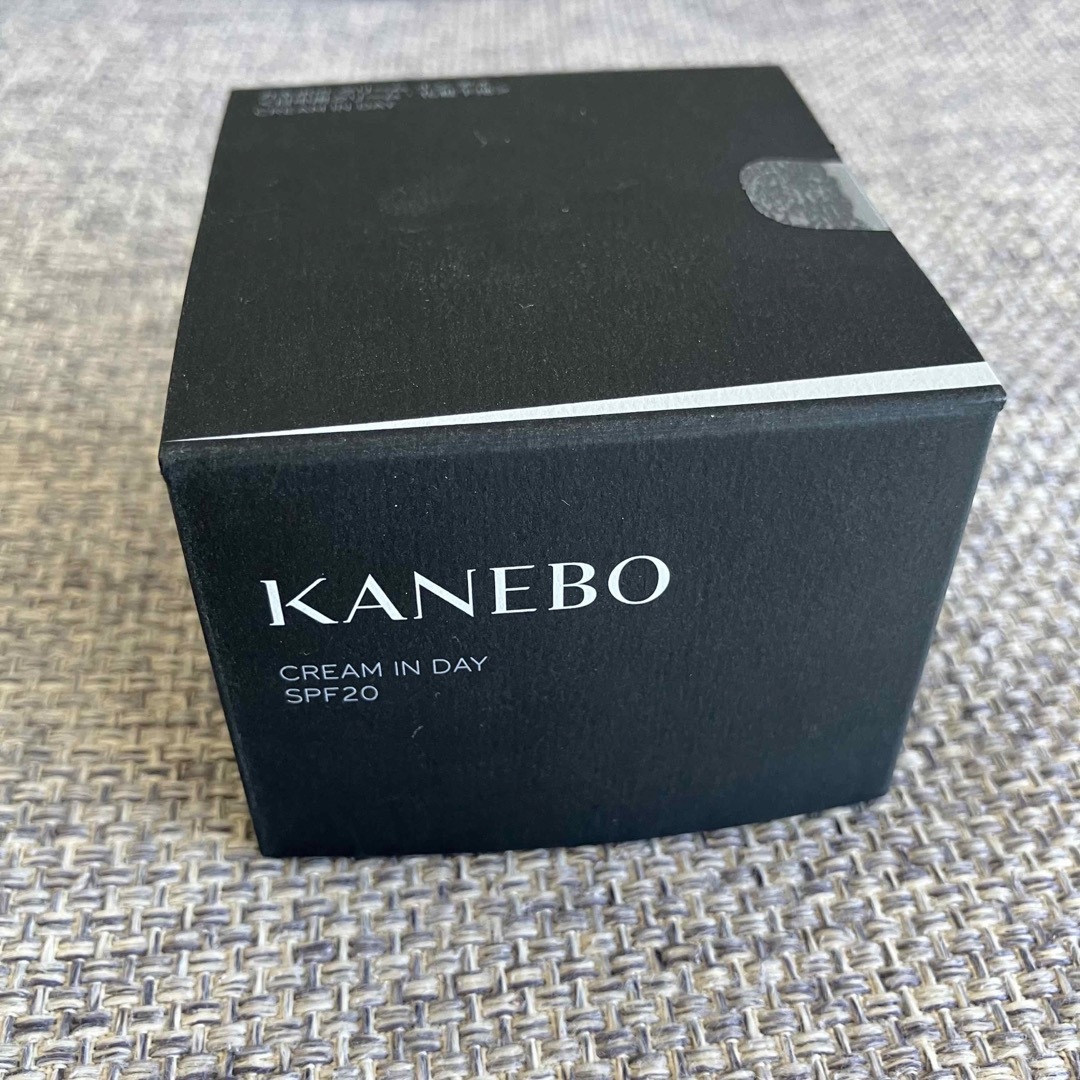 Kanebo(カネボウ)のカネボウ　クリームインデイ　40g 新品未開封 コスメ/美容のスキンケア/基礎化粧品(フェイスクリーム)の商品写真