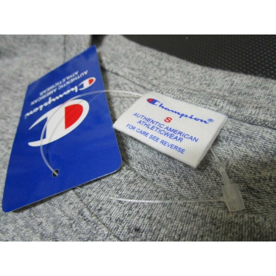 Champion(チャンピオン)の新品メンズS◇Champion◇薄手スゥエットシャツ メンズのトップス(スウェット)の商品写真